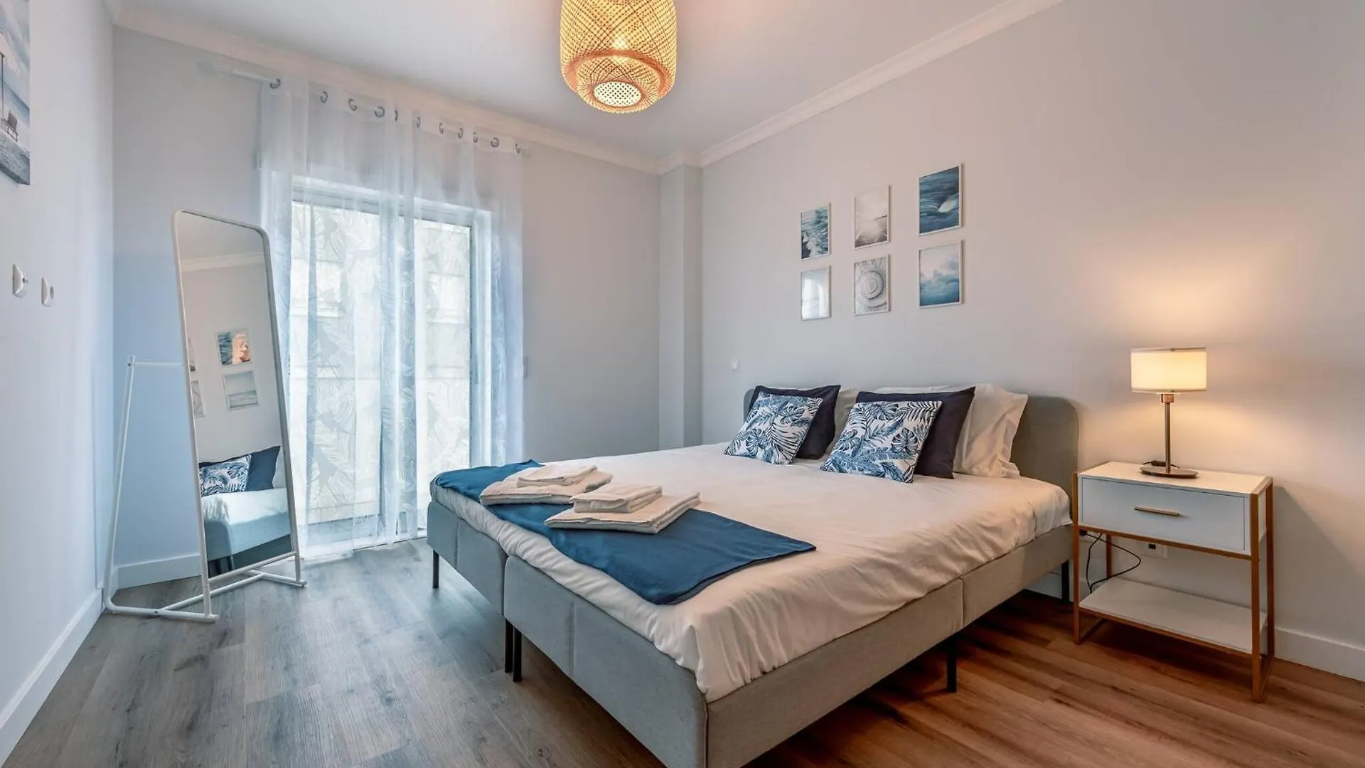 Apartment Seaescape Hideaway Portimao - Comfortable & Cozy
